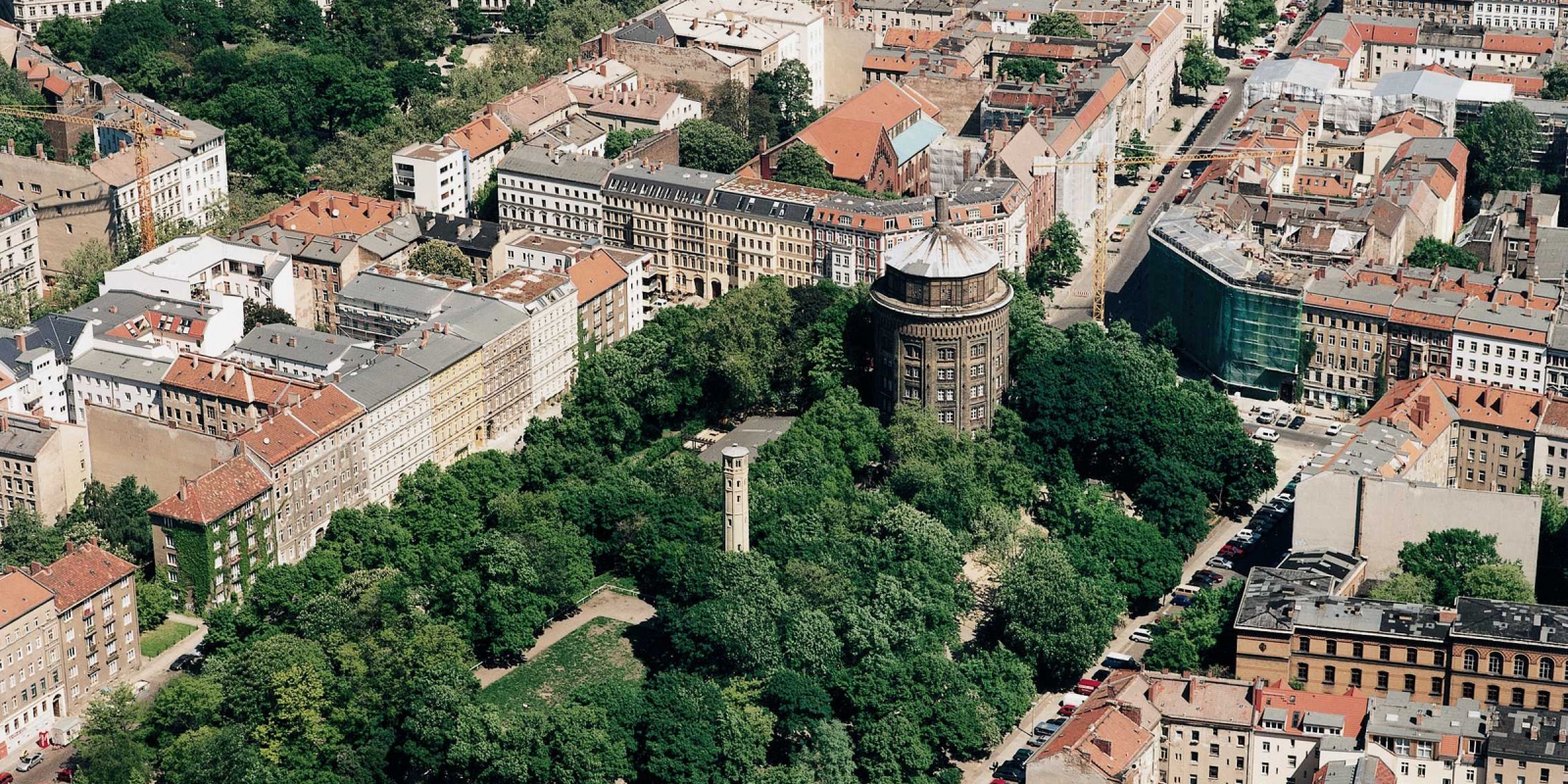 Wasserturm und historischer Steigrohrturm in Prenzlauer Berg